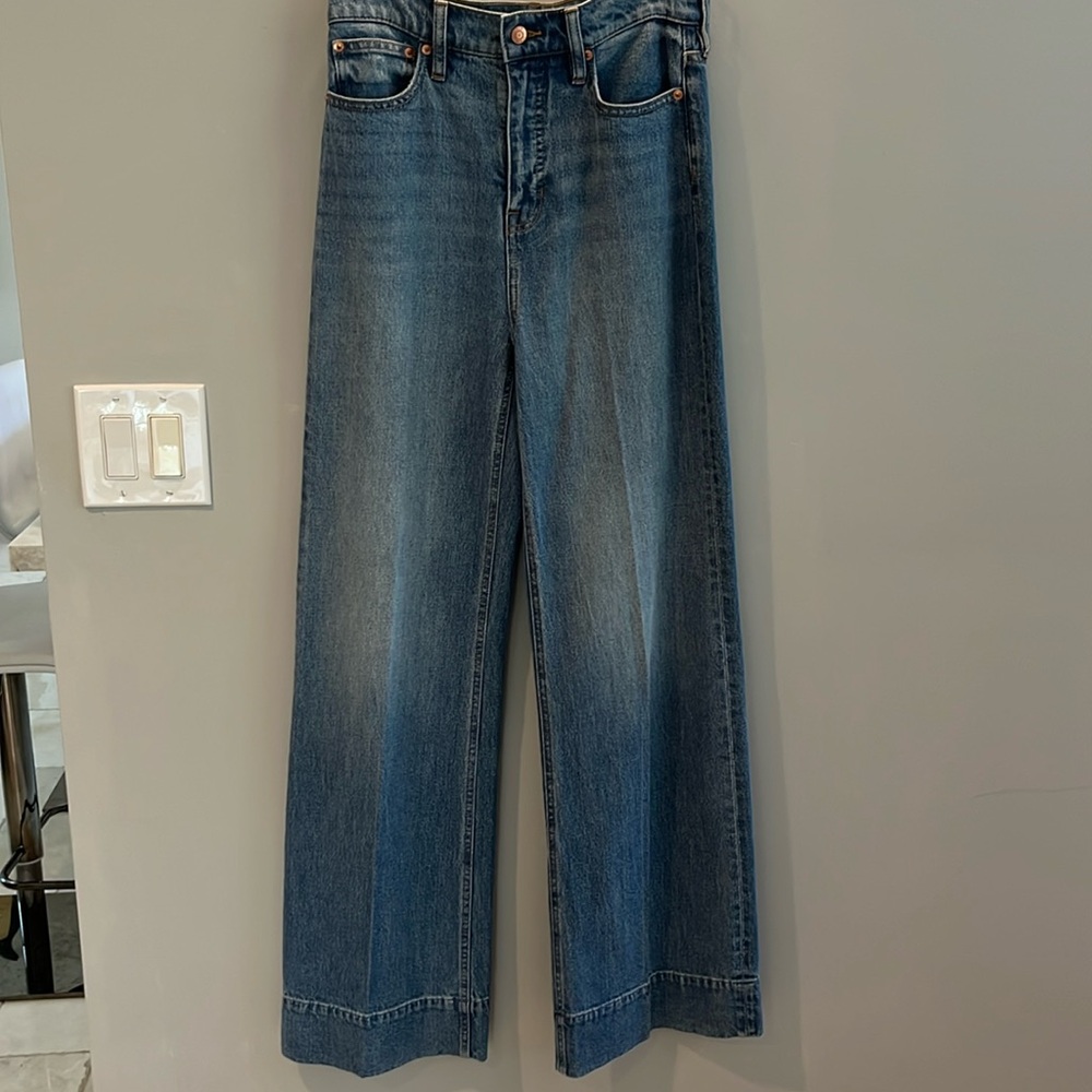 J Crew high rise Wide Leg Trouser jeans in medium wash. Size 27 waist 32”inseam